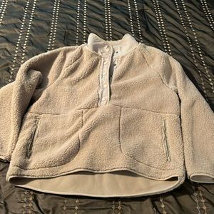 NWT womens Sherpa jacket